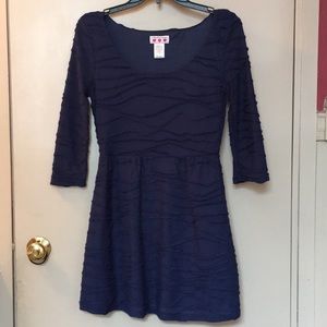 •Three Pink Hearts Navy Textured Dress•